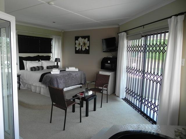 คิงส์เกสท์เฮาส์ Hotel Westville ภายนอก รูปภาพ